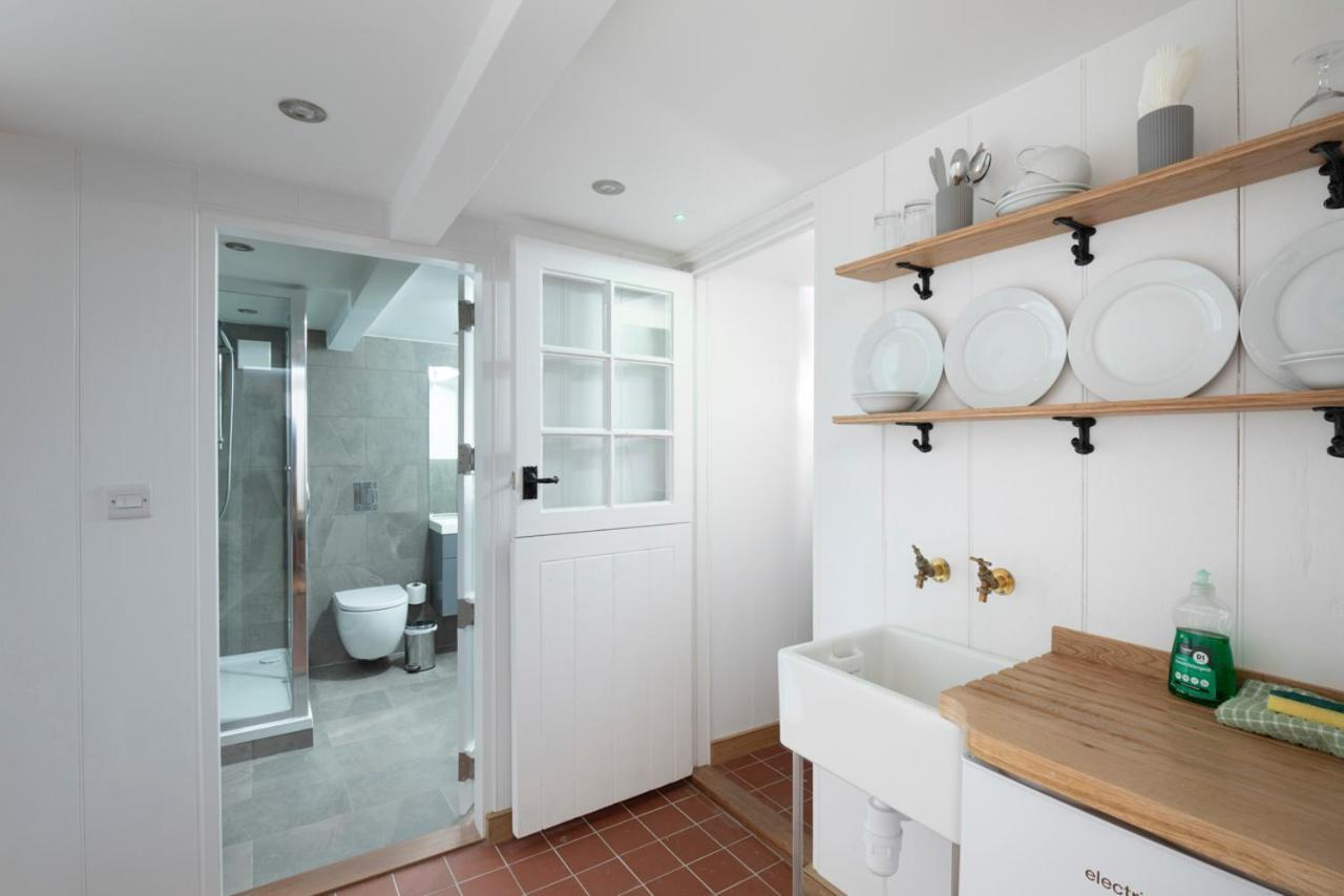 وايتستابل Stag Cottage, Sea Wall المظهر الخارجي الصورة